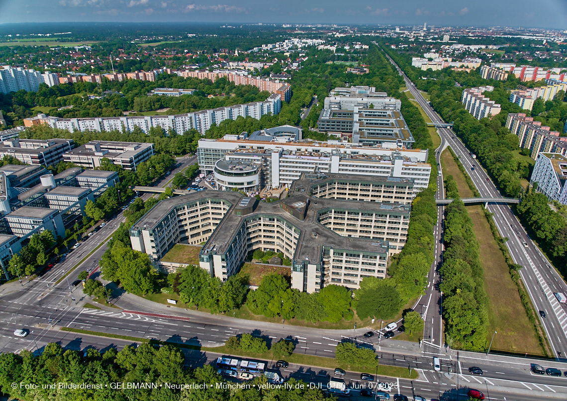07.06.2023 - Neuperlachs neue Mitte mit PEP, Perlach Plaza, Share, Allianzversicherung und Wohnring